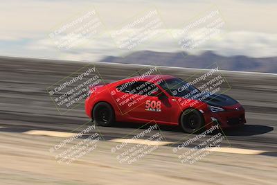 media/Jan-04-2026-SCCA SD (Sun) [[defc442887]]/3-Intermediate 2 group/Session 2 Bowl Speed Pans/